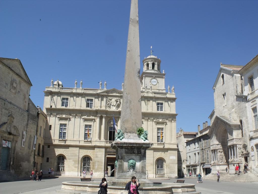 Вилла Entre Nimes Et Arles Бельгард Экстерьер фото